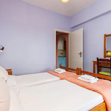 Hotel Alexandros 2*